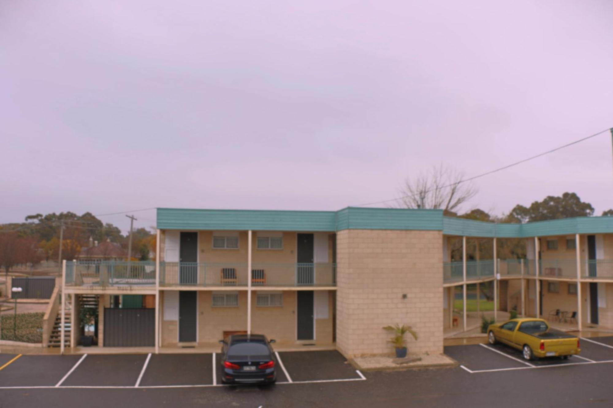 Bendigo Motor Inn Kangaroo Flat Exteriör bild